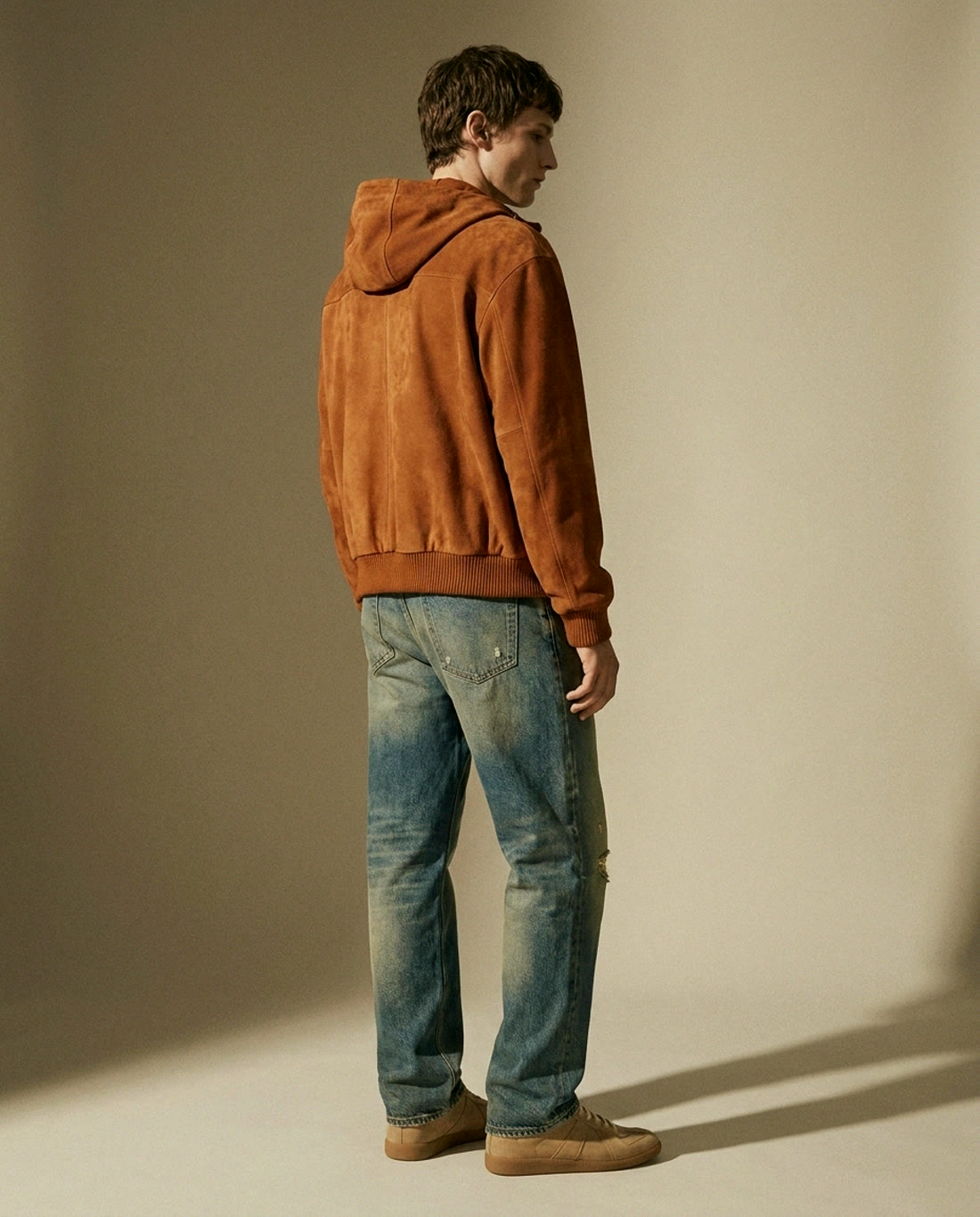 THE MODERN DAY suede jacket with jeans, studio editorial